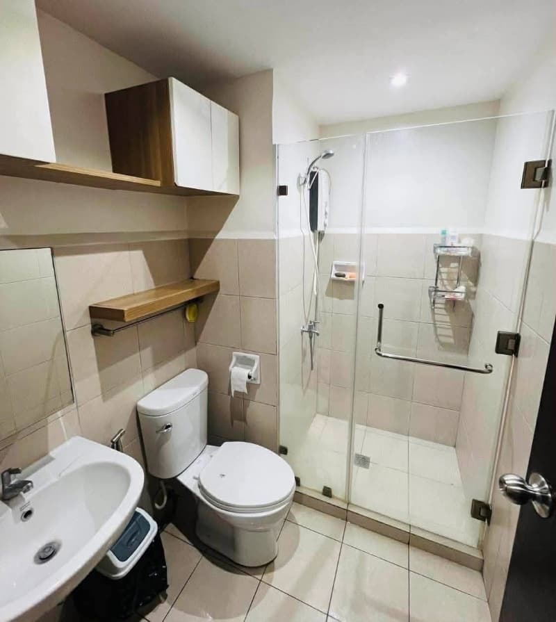 1 BEDROOM CASAMIRA LABANGON CONDO FOR RENT - 9