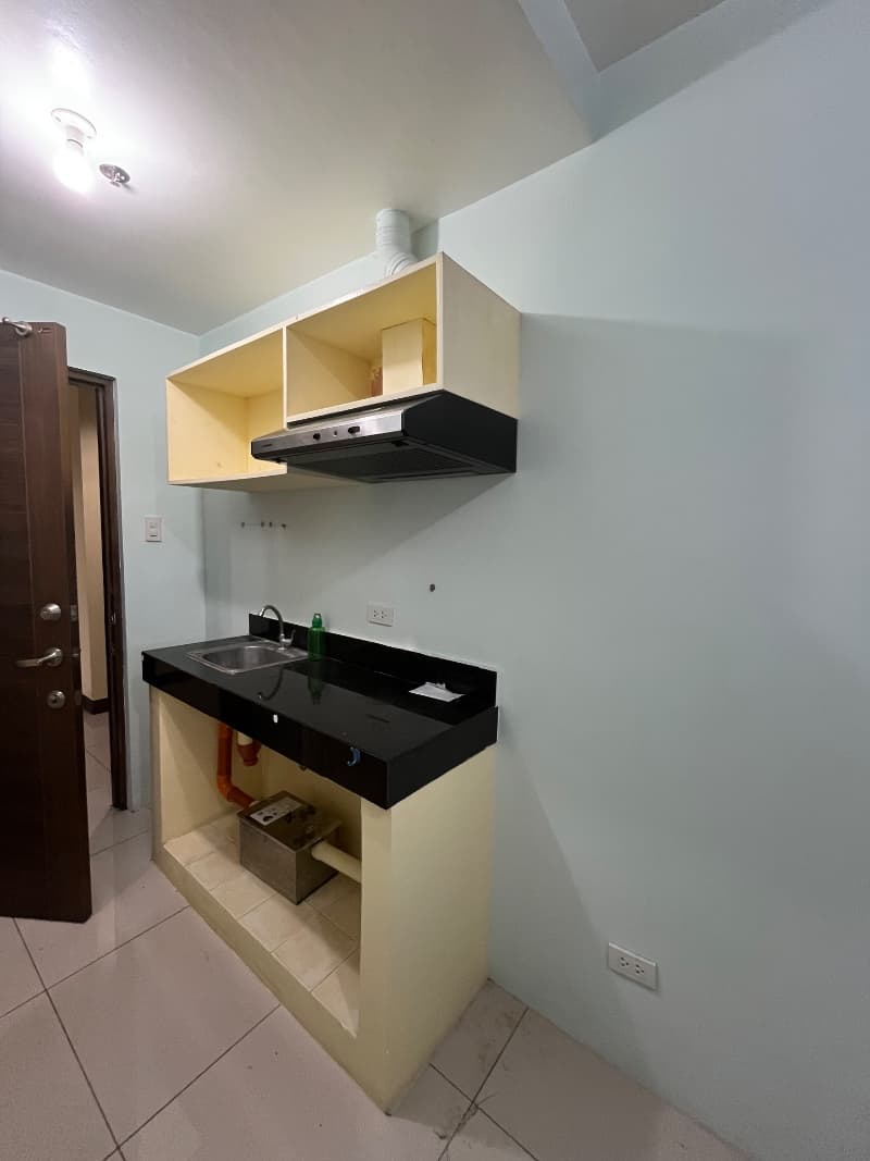 Furnished Studio Apartment for Rent in V Rama - 3
