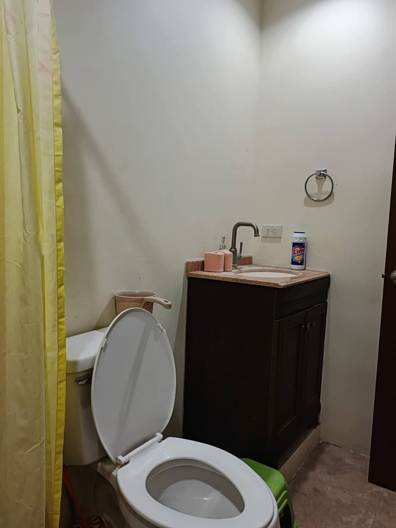 1-Bedroom Apartment