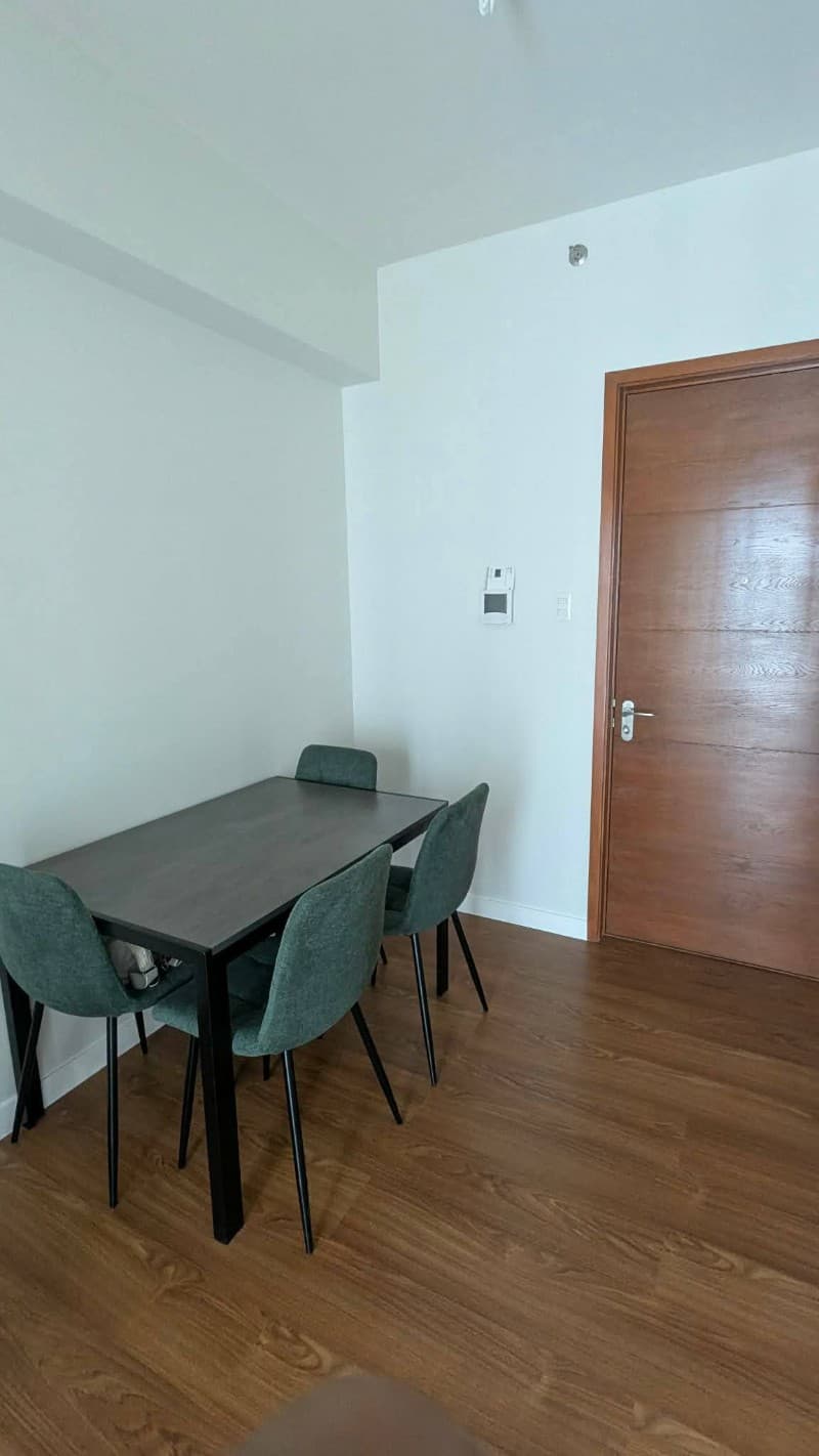 1 Bedroom Condo for Rent - 4