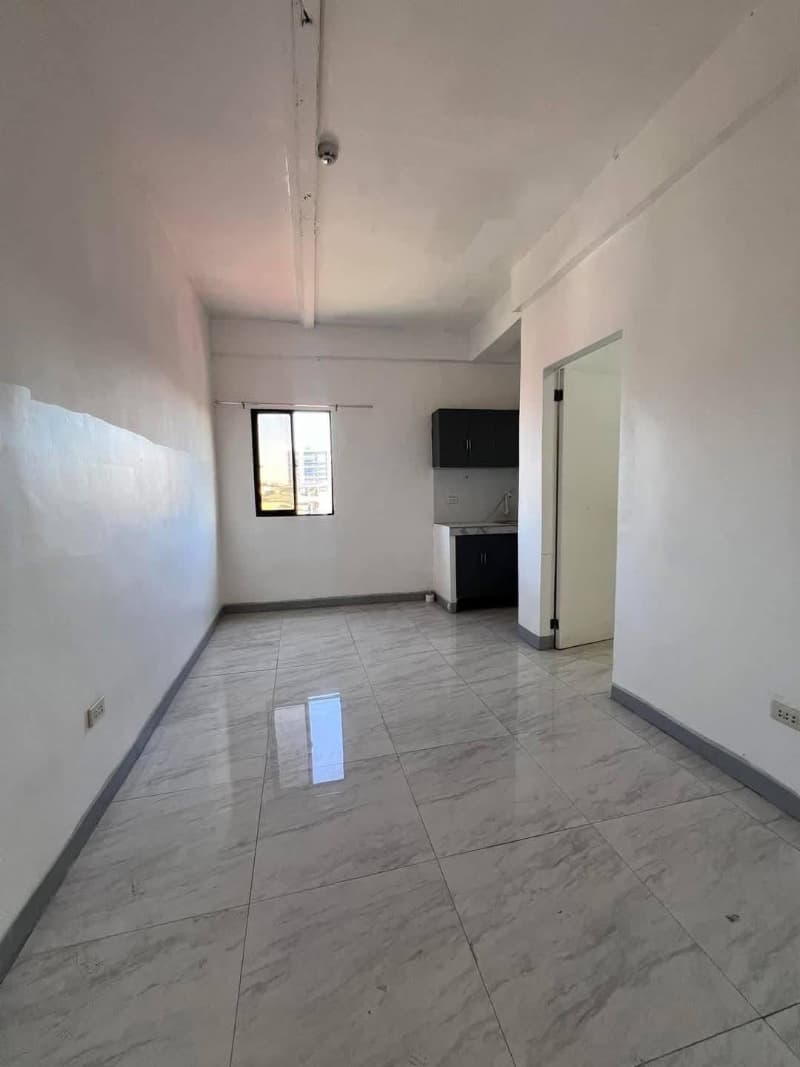 APARTMENT FOR RENT 1 BEDROOM WITH AIR CONDITION 