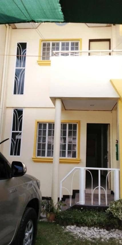 HOUSE FOR RENT 2 BEDROOM BARE UNIT ONLY