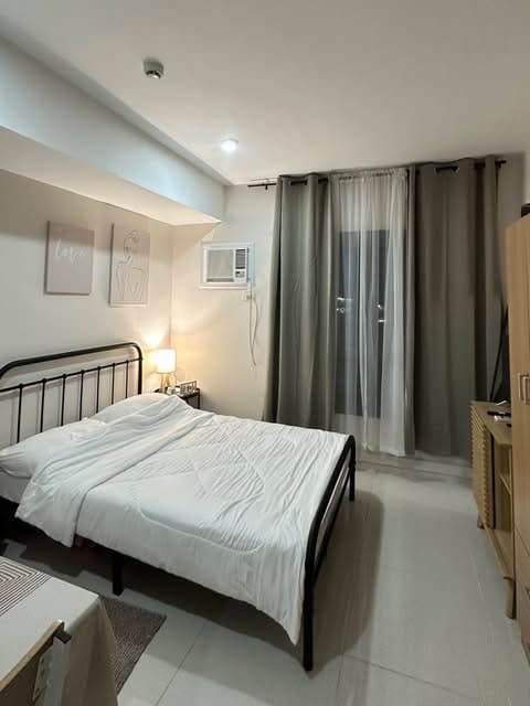 Fully Furnished Studio Condo for Rent at JTower Condominium (SM Jmall)